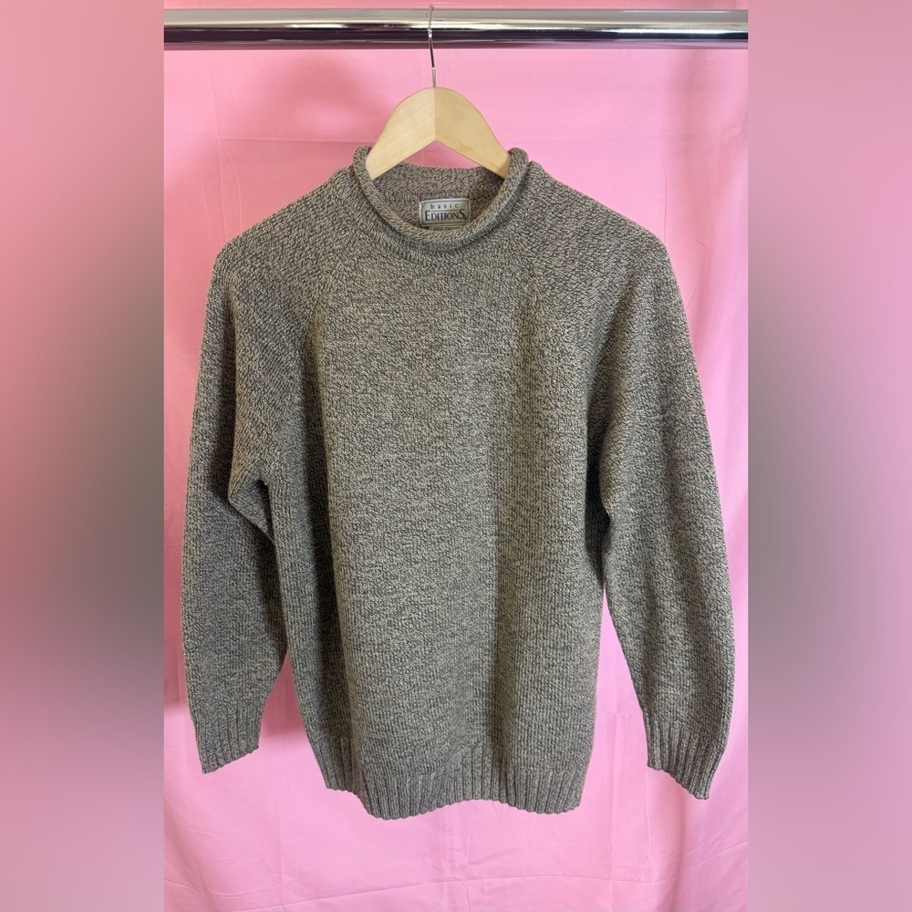 Basic Editions Heather Grey Crewneck Sweater